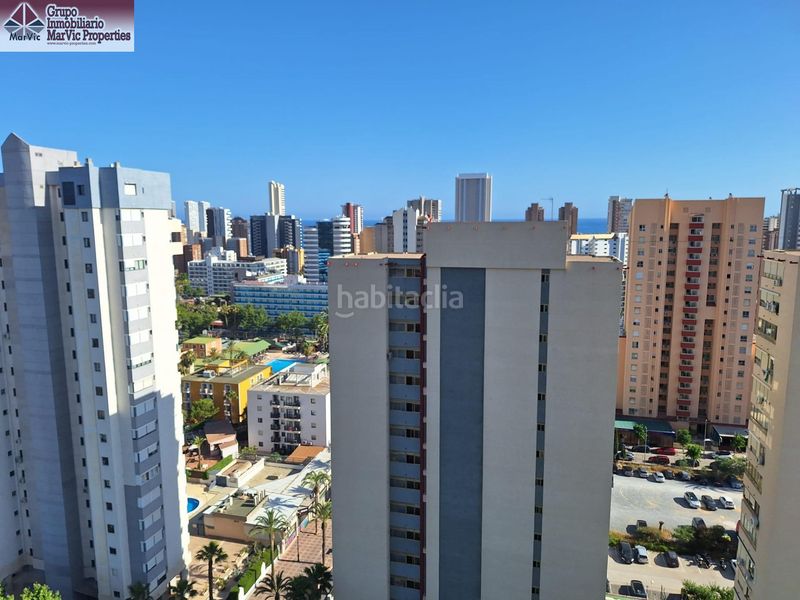 Foto a30fd368-a310-4c5e-ba4c-c54d3549ea23. Pis amb aparcament piscina a Levante Alto Benidorm