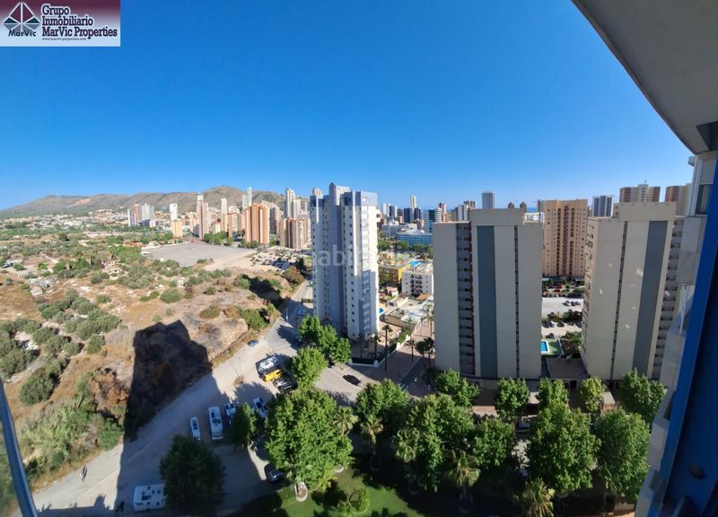 Foto f461c8db-29c6-491a-b091-e9c38b5ebf42. Pis amb aparcament piscina a Levante Alto Benidorm