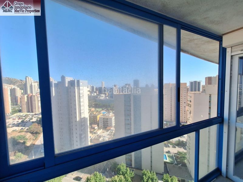 Foto f5b503d6-69b6-4057-82bf-0838a2c2314b. Pis amb aparcament piscina a Levante Alto Benidorm