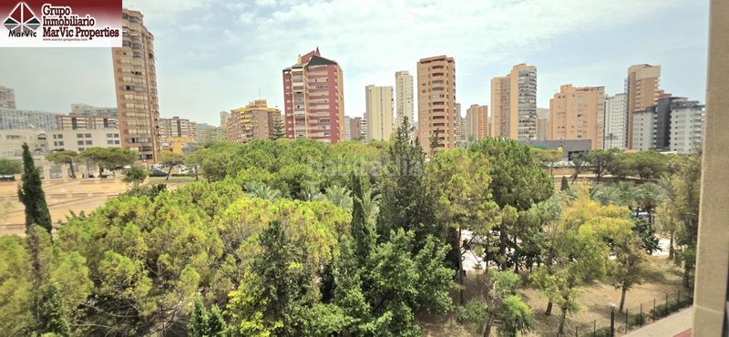 Foto afea690f-510d-4c0d-8792-da71ef38b628. Pis amb aparcament a Centro Urbano Benidorm