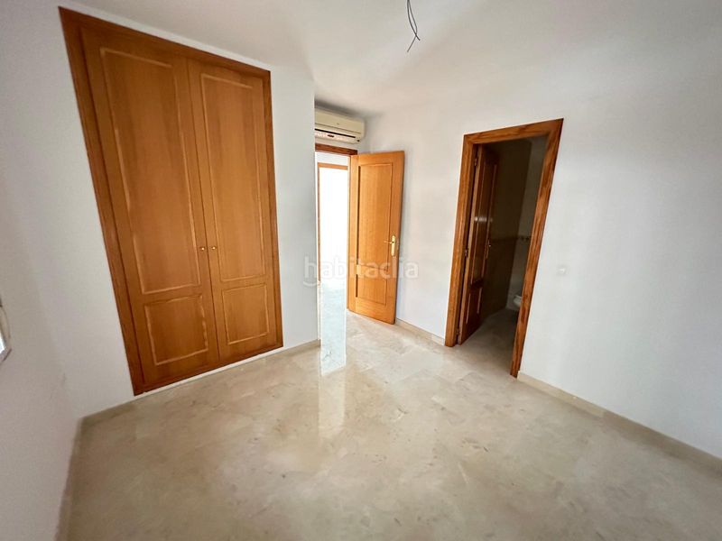 Foto 6258cf8b-b837-4d48-87ff-46a7294481e8. Apartament amb aparcament piscina a Rincón Bajo Benidorm