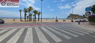 Studio in Playa Poniente. Se vende estuio en primera linea poniente, para reformar