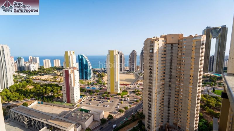 Foto 7bbefb25-f635-4cb0-ab3d-c240f0394a6c. Pis amb aparcament piscina a Via Parque Benidorm