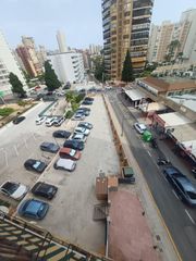 Apartament a Juzgados - Plaza de Toros. Amplio apartamento en benidorm con terraza y parking