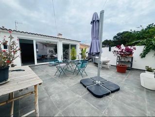 Reihenhaus in Barranco Hondo. Exclusivo adosado reformado en alfaz del pi