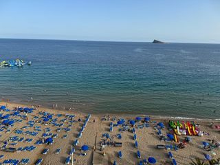 Affitto Appartamento in Playa Levante. Exclusivo piso en primera línea de playa en benidorm por 3500 al
