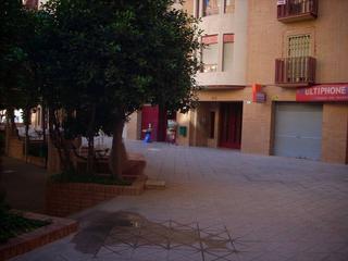 Geschäftsraum  Calle monseñor romero. Se vende negocio de peluqueria , frente hospital  , listo para e