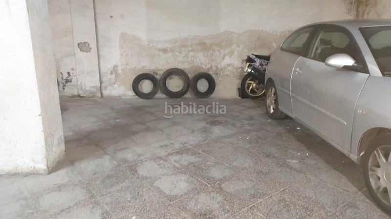 Foto 8ae7ba08-dd12-452e-8438-3a378b8d0c8d. Parking coche garaje grande en el centro pegada a plaza de toros en Alicante