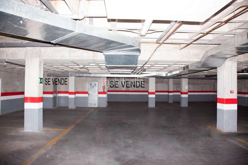 Foto 6da8e94c-9151-4900-9654-73d66fc9c278. Car parking in Altozano - Conde Lumiares Alicante