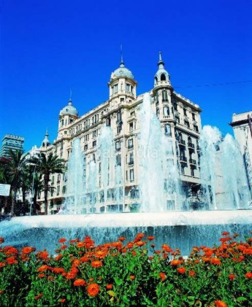 Foto 496ea0ed-06ce-43a7-8b1b-9f6feb78226d. Transfer business premise in Altozano - Conde Lumiares Alicante