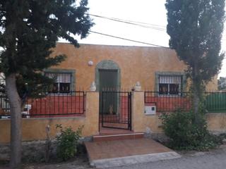 Finca rústica  Carretera catral. Se vende finca rústica de 8735 metros cuadrados con dos casas, c