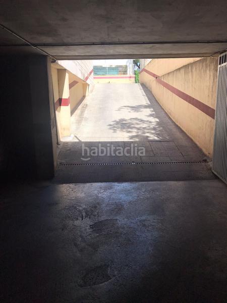 Foto a3bf78ab-af1c-4d56-b9a3-00bba3fea384. Aparcament cotxe a Carolinas Altas Alicante