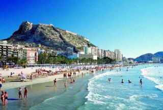 Flat  Calle fogerer. Se vende pisobuena zonareformadopara entrar a vivir