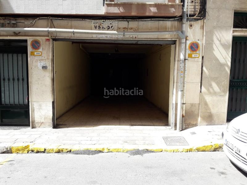 Foto b885c293-dd38-4e9d-8150-a5c2a4b10880. Local comercial a Carolinas Bajas Alicante
