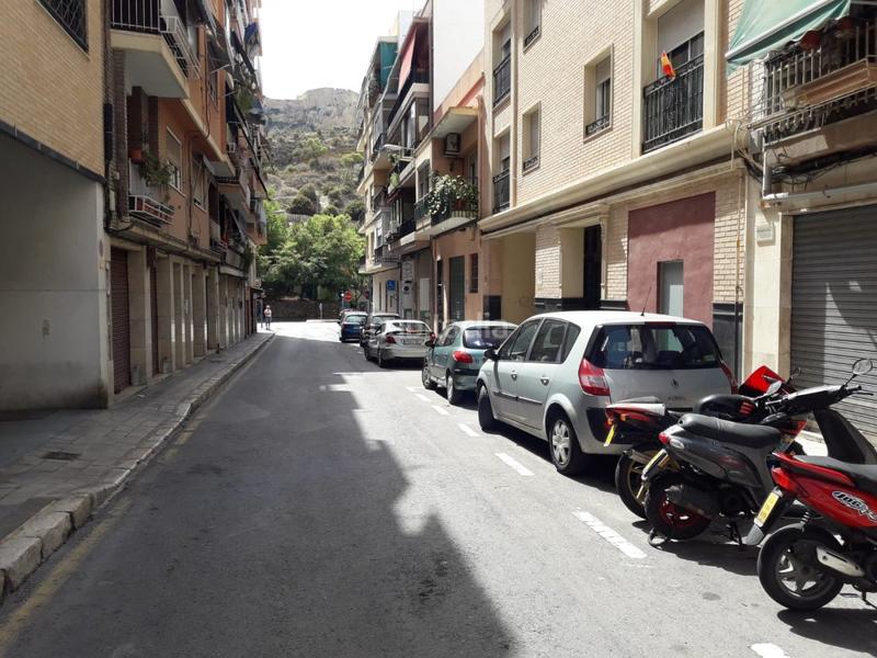 Foto cb71b420-5996-45cc-bbfa-81abe604f522. Local comercial a Carolinas Bajas Alicante