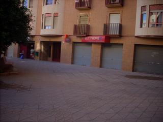 Traspàs Local Comercial  Avenida de la condomina. Se traspasa cafeteria de diseño , ambiente selecto , terraza