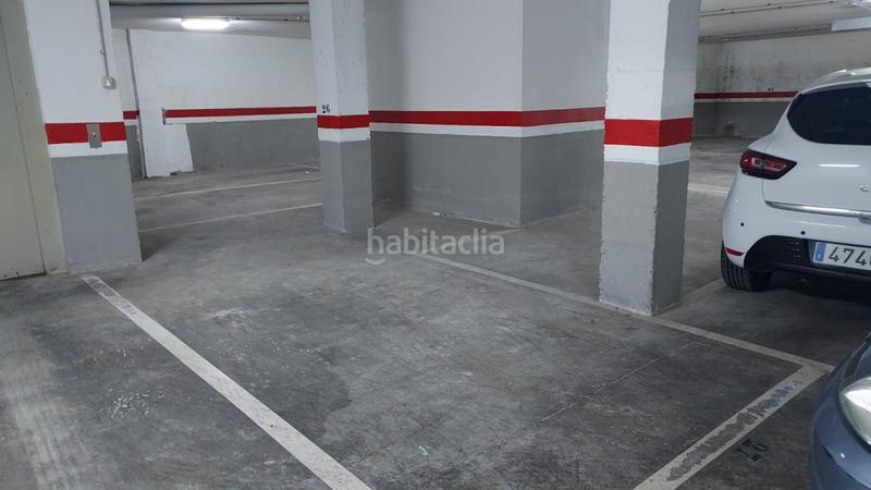 Foto cf0217e1-0cdb-49cc-913a-e8b45191303c. Parking voiture dans Benisaudet Alicante