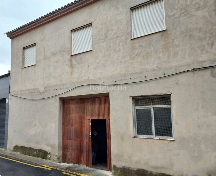 Foto 195dbe38-4f15-46e9-bb1c-675988cb6322. Masia amb aparcament a Monforte del Cid