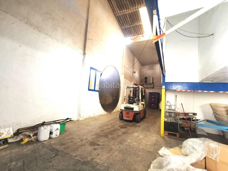 Foto 4c19ad78-7327-4fcb-91f1-81a37c40773b. Nau industrial a Monforte del Cid