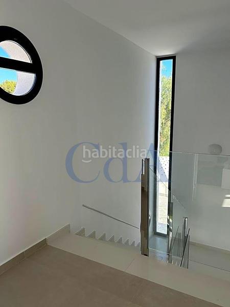 Foto 3e920c0d-6bc4-42aa-806a-2d1b7bdf7b60. Xalet amb calefacció aparcament piscina a Playa Muchavista Campello (el)