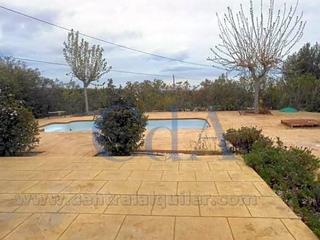 Chalet à Moralet. Se vende villa  el moralet  alicante