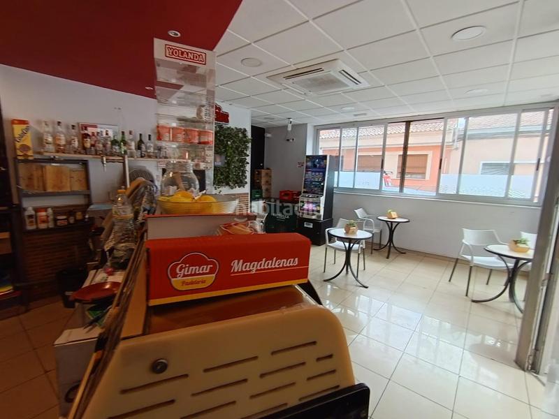 Foto d411e827-1d0d-4b54-8cc9-cc8bff8fd308. Affitto locale commerciale in Centro Sant Vicent del Raspeig