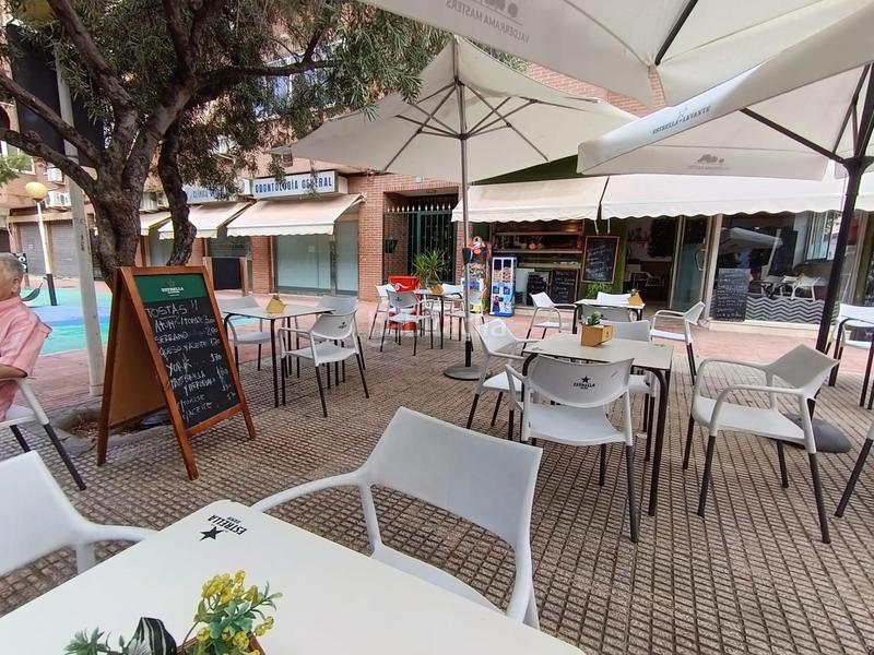 Foto 74768a79-97f4-44f2-8a4a-6e154fa0e475. Location local commercial dans Centro Sant Vicent del Raspeig