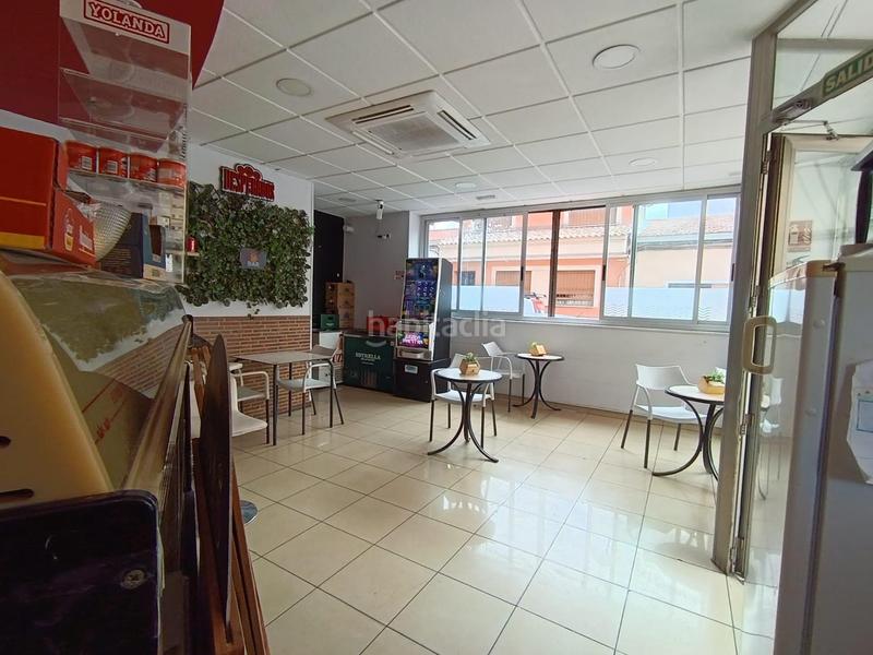 Foto bacbc1c4-780e-40fb-8ba6-f40018463662. Location local commercial dans Centro Sant Vicent del Raspeig