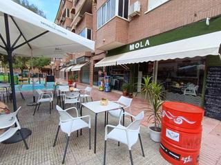 Traspàs Local Comercial a Centro. Se traspasa  alquila  cafeteria  terraza  listo para trabajar