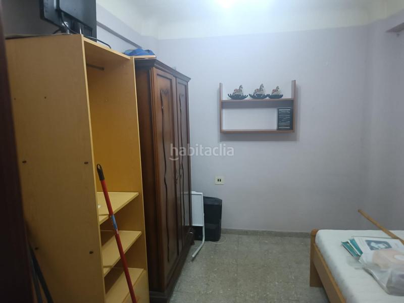 Foto 743424ba-e631-46af-be8a-621c8256a912. Flat in Carolinas Altas Alicante