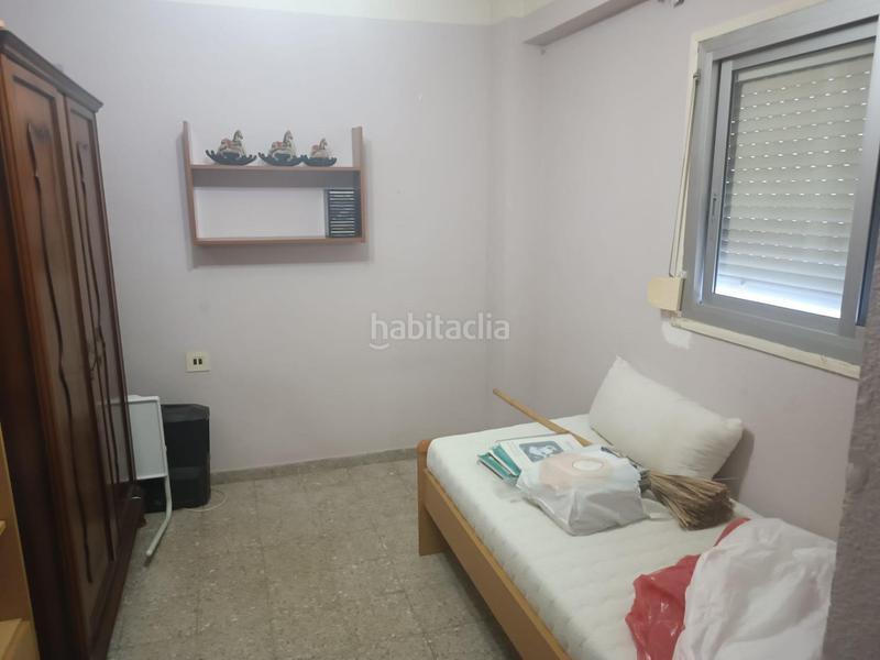 Foto d8c0c930-0868-43d0-b8fe-5feda3ab321e. Flat in Carolinas Altas Alicante