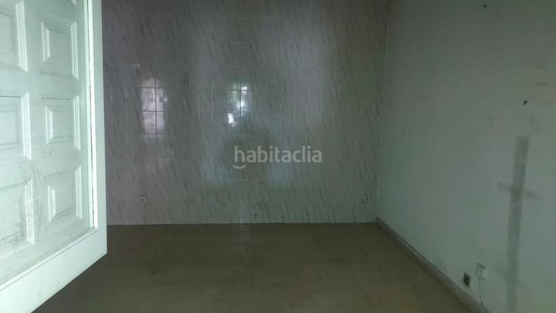 Foto 0236e4d8-b73d-47dd-b1f4-0fd04b2f02f5. Rent business premise in Altozano - Conde Lumiares Alicante