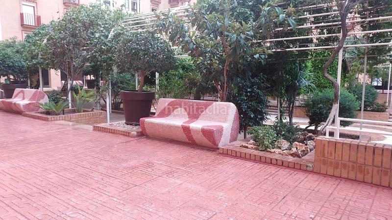 Foto f4dcde47-ffd2-4e23-927f-88c7ffc2e61b. Rent business premise in Altozano - Conde Lumiares Alicante