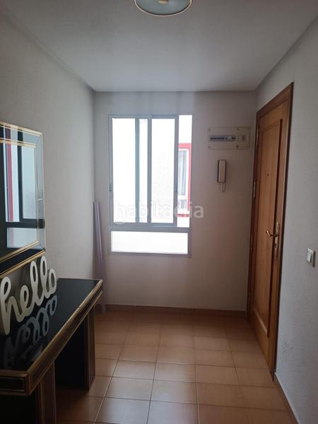 Foto 0c5800ae-cfe2-4c12-b8b0-7ffa8b439a09. Piso se vende piso ascensor garaje listo para vivir frente hospital general en Alicante