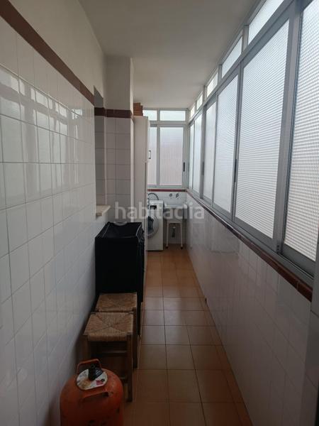 Foto 20fa8105-b30e-4f2d-bd8a-97817e7edace. Piso se vende piso ascensor garaje listo para vivir frente hospital general en Alicante