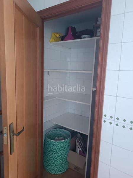 Foto 5f751c78-1590-40fe-a9fe-9b7490a83d05. Piso se vende piso ascensor garaje listo para vivir frente hospital general en Alicante