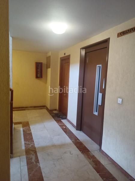 Foto 60fd608b-ae83-4963-a9b5-45b19c189c71. Piso se vende piso ascensor garaje listo para vivir frente hospital general en Alicante