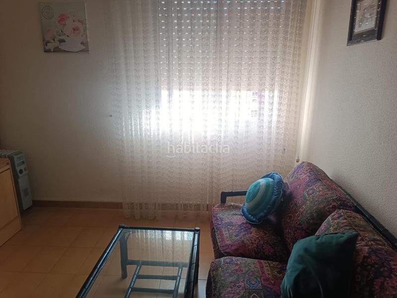 Foto 74e72547-b00d-4cdc-9357-f96af53f1d94. Piso se vende piso ascensor garaje listo para vivir frente hospital general en Alicante