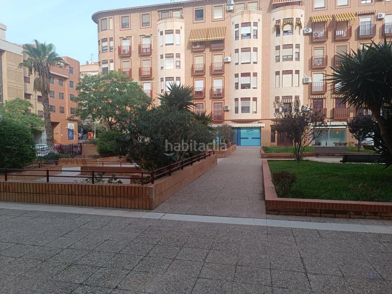 Foto 851a3fb6-50f9-4abe-a0f1-cf0fb4b47c7d. Piso se vende piso ascensor garaje listo para vivir frente hospital general en Alicante