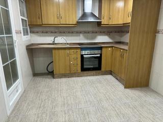 Piso en Carolinas Altas