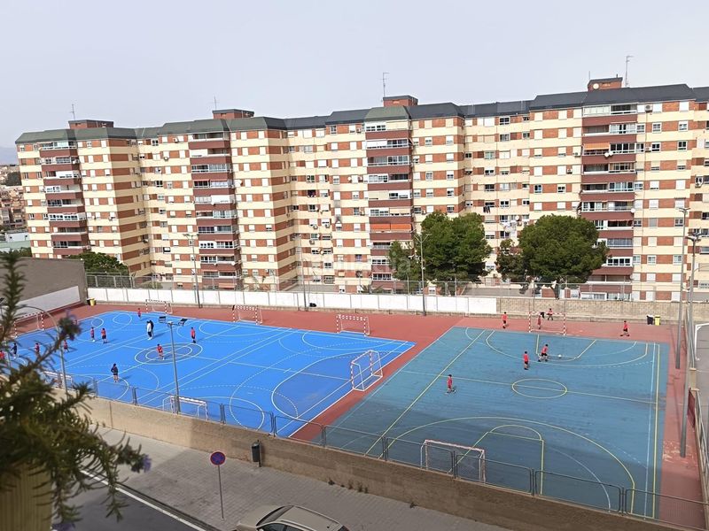 Foto 54d96f81-84af-4782-99e0-952346abf140. Pis amb aparcament piscina a Juan XXIII Alicante