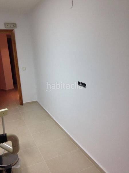 Foto a1b34407-470f-4fc8-92fa-a9a389ac70b9. Local comercial a El Llombo Ontinyent