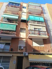Piso en Carolinas Altas