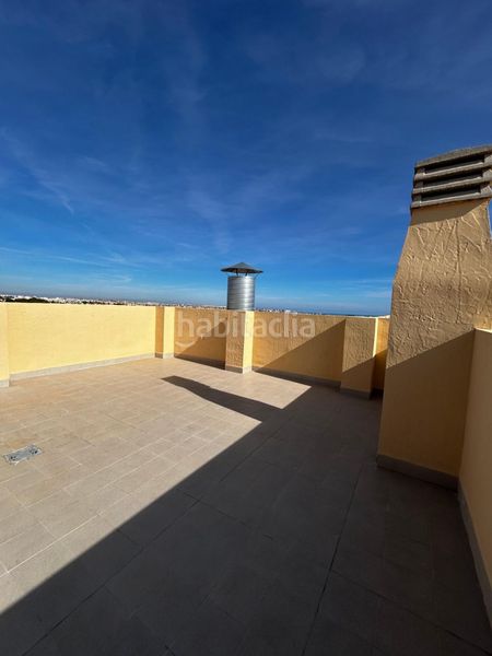Foto 95b17fb9-fd10-42c7-9f64-5b6adcf9d54e. Àtic amb piscina a Lomas de Cabo Roig - Los Dolses Orihuela