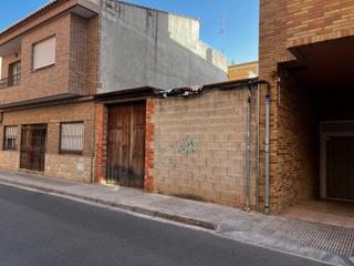 Wohngrundstück in Núcleo Urbano. Solar en la pobla de vallbona con licencia inmediata
