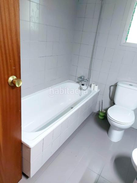 Foto 22b7cf11-cc0c-484d-948c-b59de75aa0c8. Xalet amb calefacció aparcament piscina a Urbanizaciones Llíria