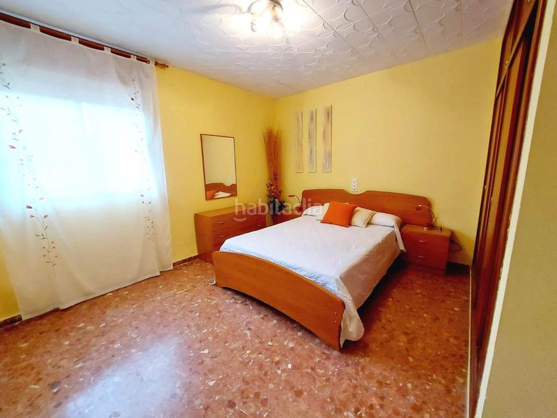 Foto 68142f1b-3e07-4005-9d54-8bf78c6aa9aa. Xalet amb calefacció aparcament piscina a Urbanizaciones Llíria