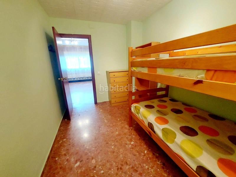 Foto b1fcc46d-8d3f-429f-a3ea-7911234270c0. Xalet amb calefacció aparcament piscina a Urbanizaciones Llíria