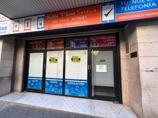 Lloguer Local Comercial a Casco Antiguo. Local muy céntrico en lliria
