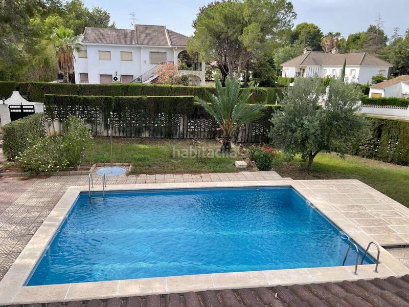 Foto 9f8430be-e048-48b5-b900-4f26cb83a5ca. Chalet con riscaldamento parcheggio piscina in Urbanizaciones Llíria
